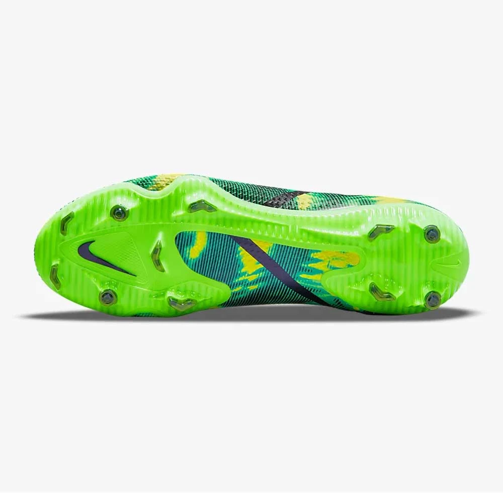 Nike Unisex Phantom GT2 Pro SW FG Soccer Shoe - Black/MTLC Platinum Green-Regular (D) - Image 8